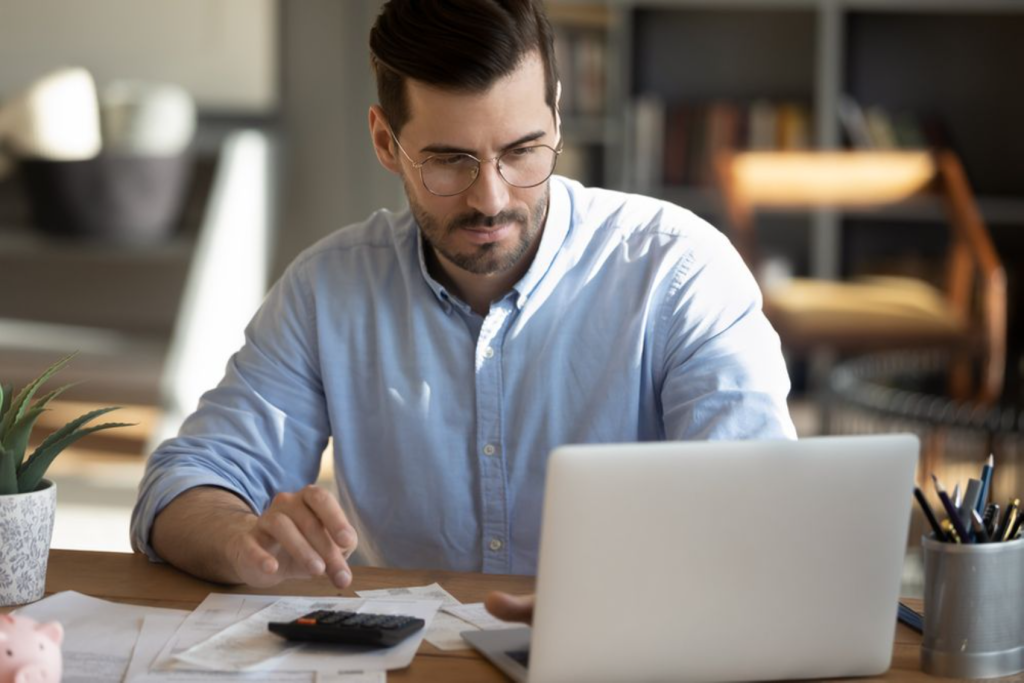 Differences In Fees between Florida Condominium & Homeowners’ Associations | Florida Homeowners Association Attorneys